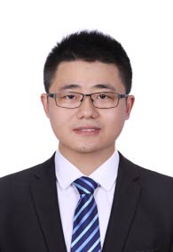 张昆老师照片